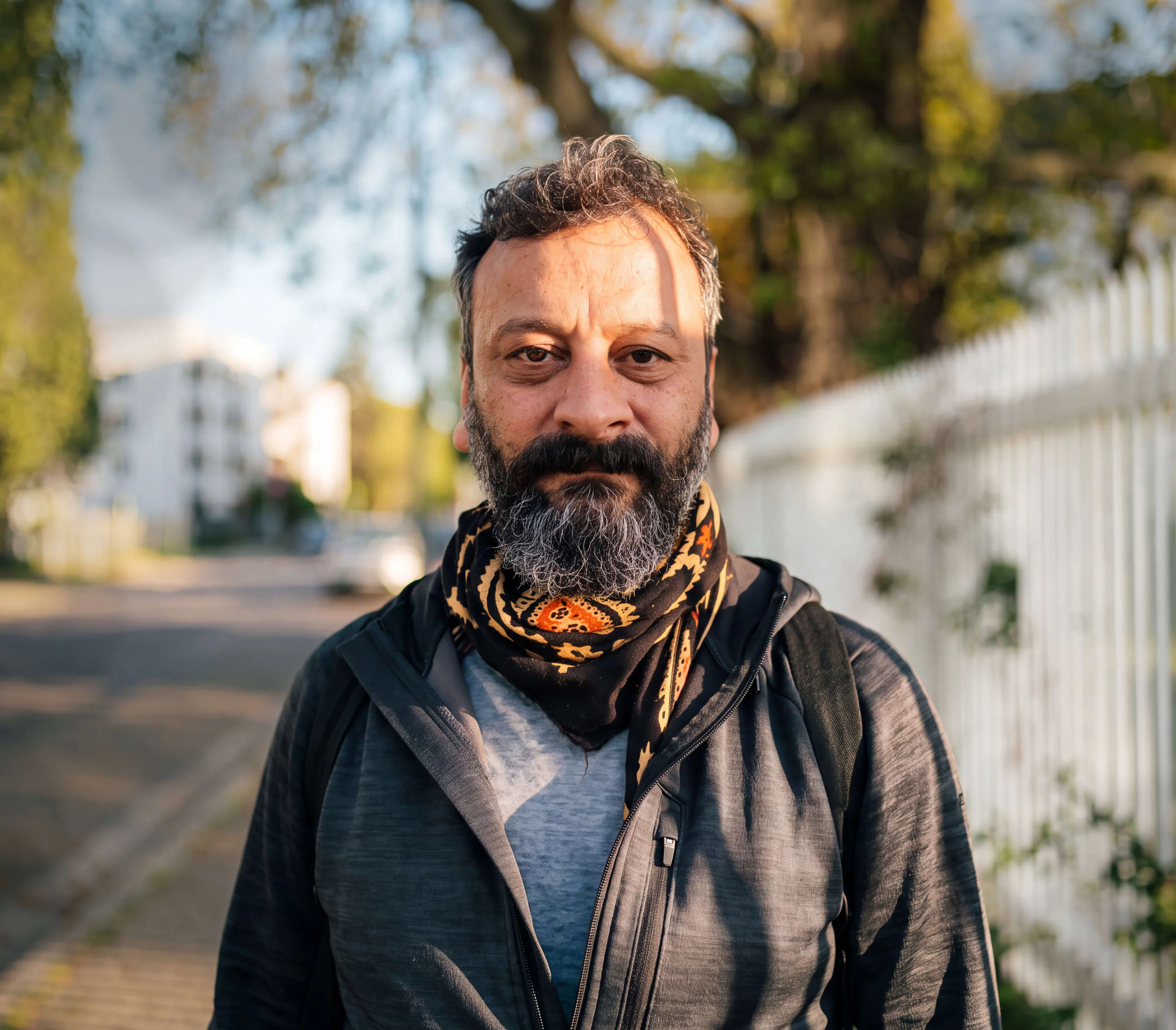 Ozgur Rayzan